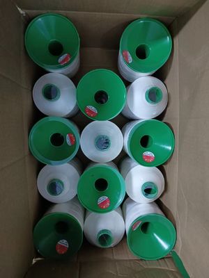 V-92 16 oz. 6000Y Filato di poliestere con legame UV bianco per tipo di filo di filamento e torsione ad anello