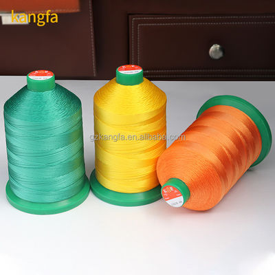 Alta resistenza alla trazione 100% TEX270 840D/3 400g filo di cucitura in poliestere per cuoio resistente