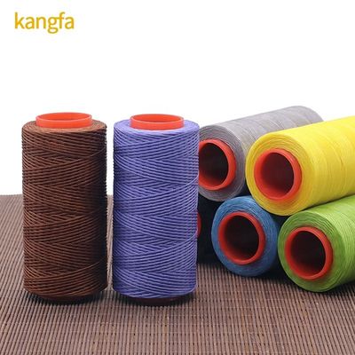 Fiocco di cucitura in poliestere 150D resistente all'abrasione con ceretta per cucitura artigianale in pelle