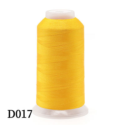 Basso rimpicciolamento Vari colori confezioni di filo di ricamo in poliestere 5000M per tutte le macchine