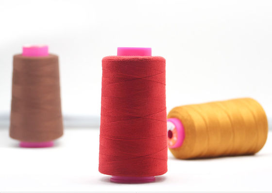 Produttori Filati di cucitura in poliestere di 100 spuni industriali 40/2 Ideali per abiti tinti