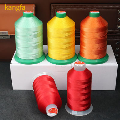 Filato di poliestere con legame UV bianco 6000Y per cucire tappezzeria
