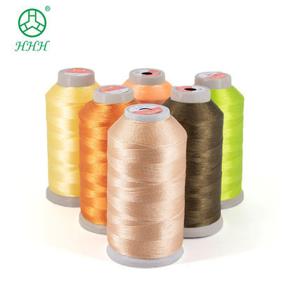 Filato di poliestere Vietnam ricamo 120D 2 Alta resistenza 40 bobine accettato OEM/ODM Core Spun Yarn