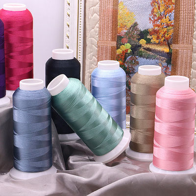 Sostenibile 720 colori 120D/2 100% filo di ricamo in poliestere per ricamo a macchina