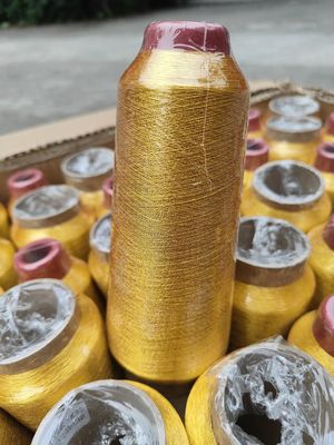 125g Materiale cono 100% poliestere ricamo metallico Filato MS Tipo oro puro 150D 120D per la maglieria