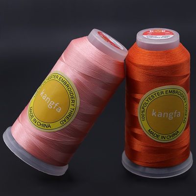 120D/2 100% filo di ricamo in poliestere per ricamo in macchina 4000 Yard/cone 700 Colori