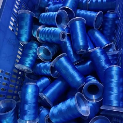 4000y 75d 120d/2 fili di ricamo in poliestere industriale Madeira per macchine di ricamo