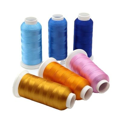 Filato di ricamo 720 colori Scelta Filato personalizzato per macchine in poliestere 100g/spool