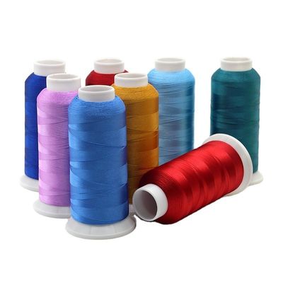 Filato di ricamo 720 colori Scelta Filato personalizzato per macchine in poliestere 100g/spool