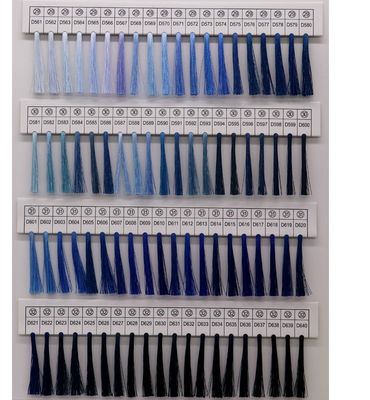 Ricamo Carta di colore del filo di seta Quadro campione Libro 2pli 720 colori per il ricamo