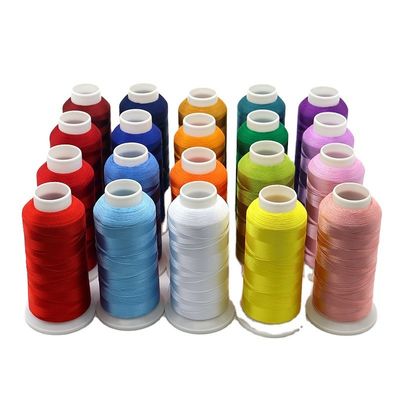 Basso MOQ 120D / 2 4000Y Spedizione rapida Filato di poliestere per macchina di ricamo 720 colori